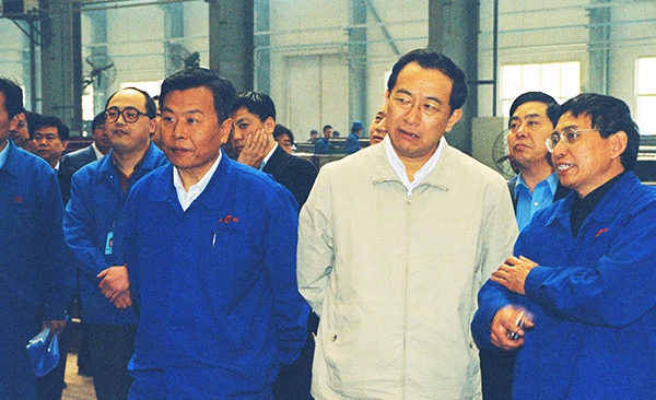 原河南省委常委、、、郑州市委书记王文超在公司车间调研